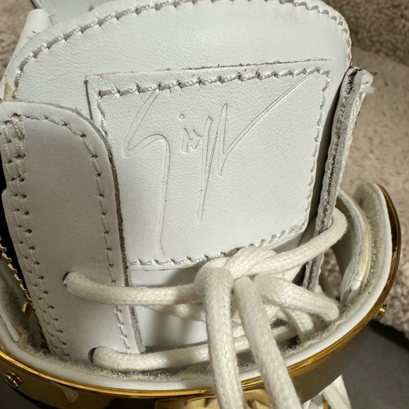Giuseppe Zanotti Zip Detailed Double Metal High-Top Sneakers - Picture 8 of 13